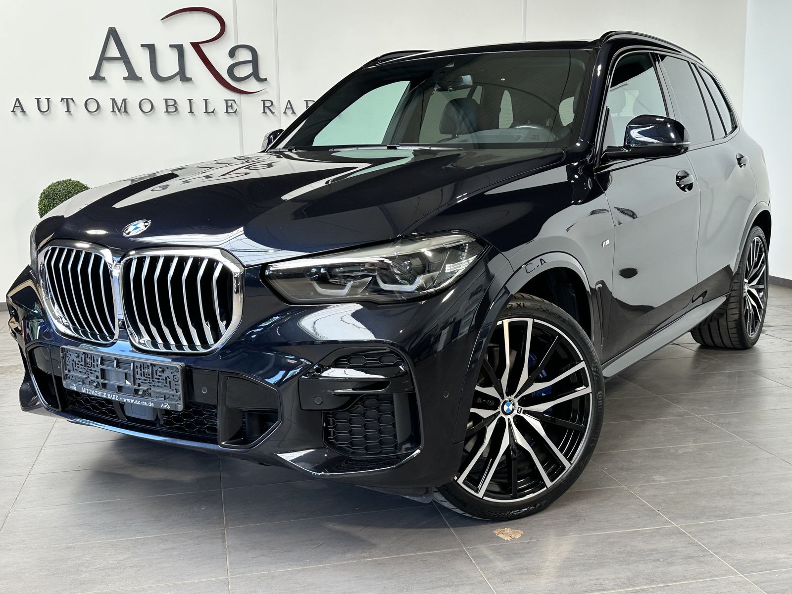 BMW X5 xDrive30d M-Sport / 210 kW