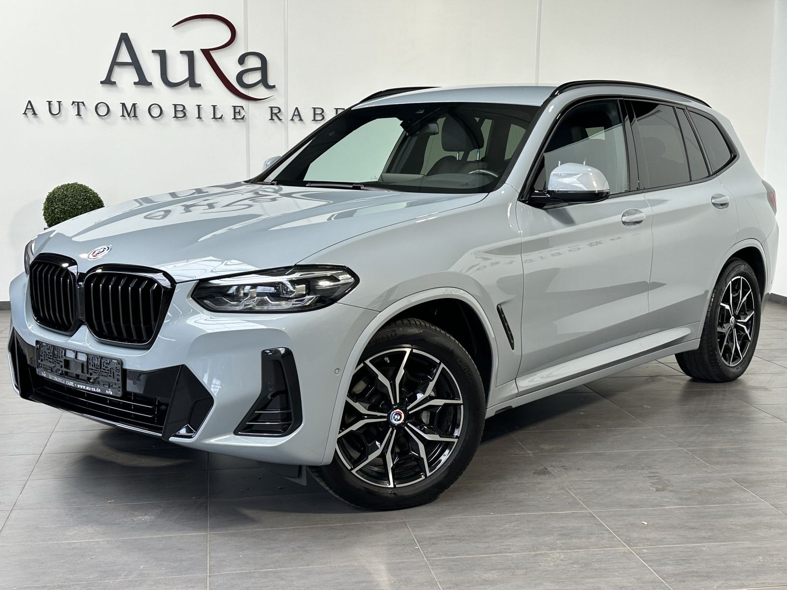 BMW X3 xDrive30i M-Sport / 180 kW