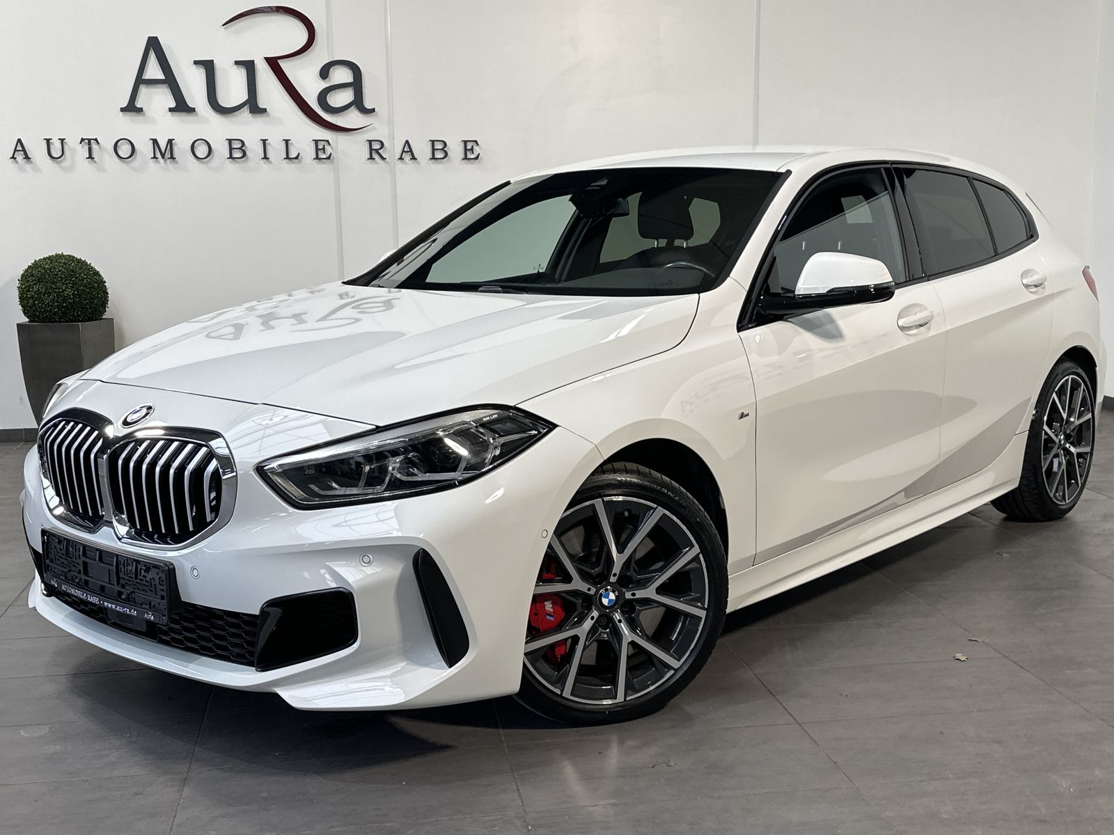 BMW 128 5-Türer Sport / 195 kW 