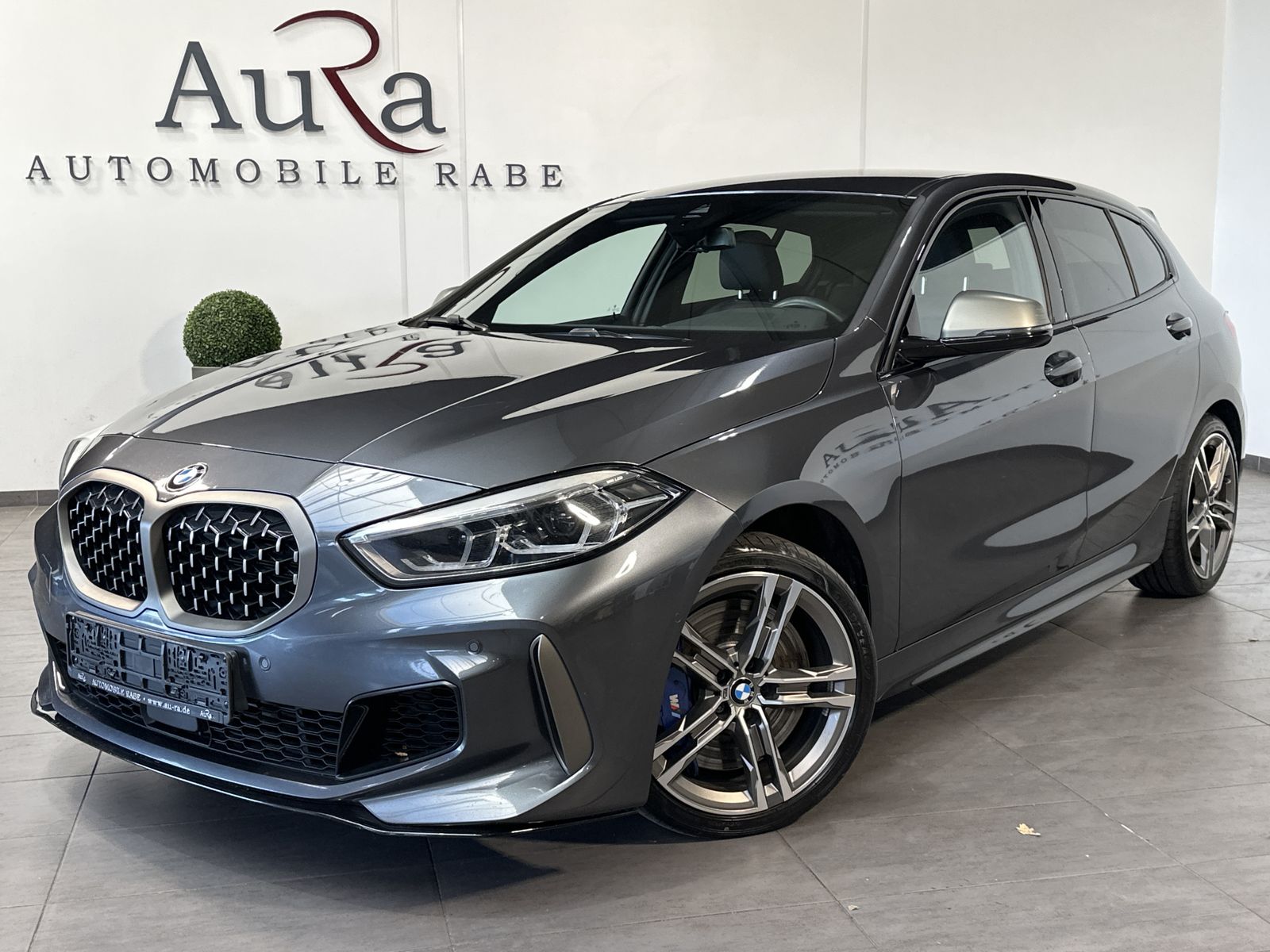 BMW M135 xDrive Sport / 225 kW